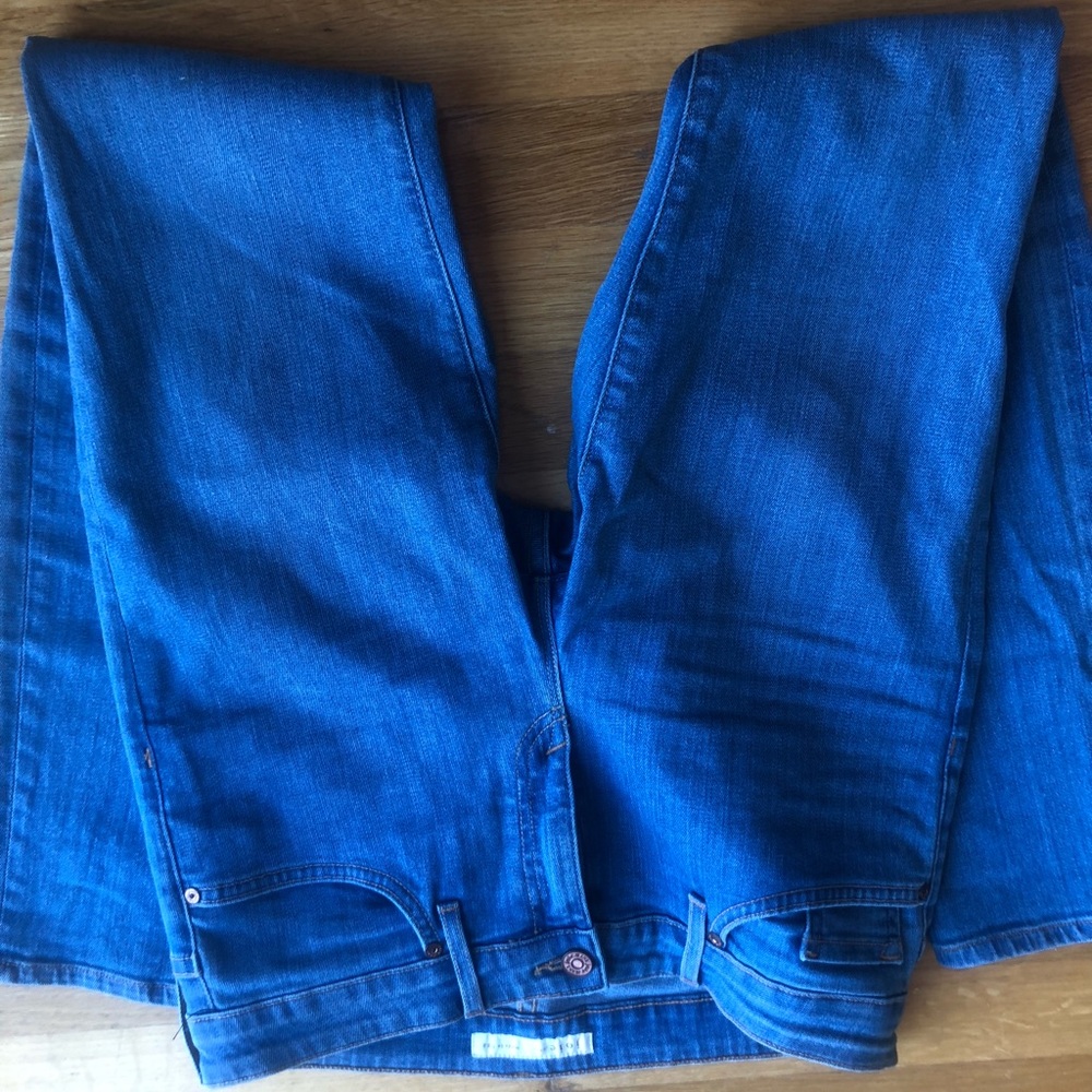 Joie skinny jeans ! Mid rise size 28